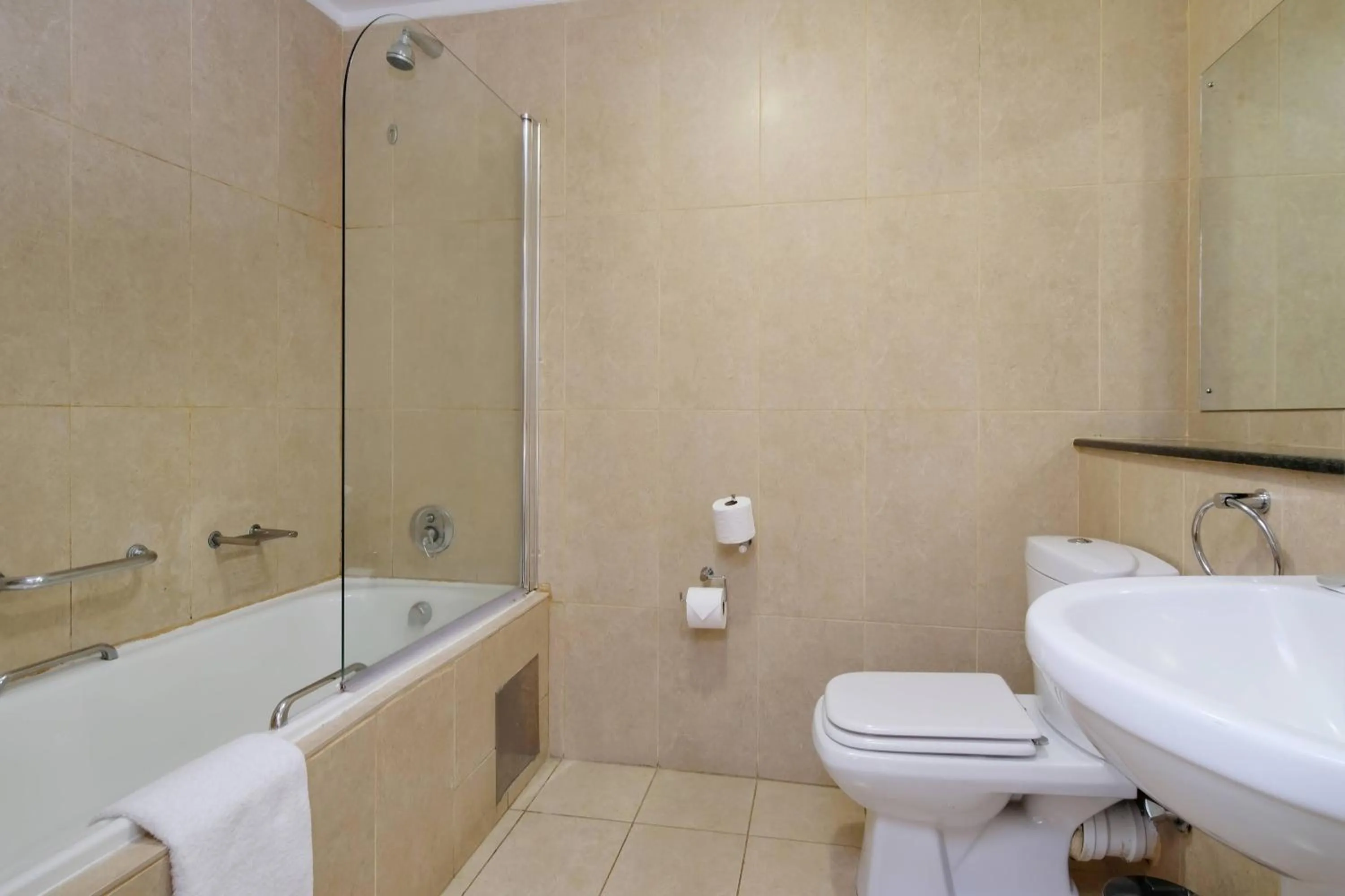 Bathroom in Protea Hotel by Marriott Polokwane Landmark