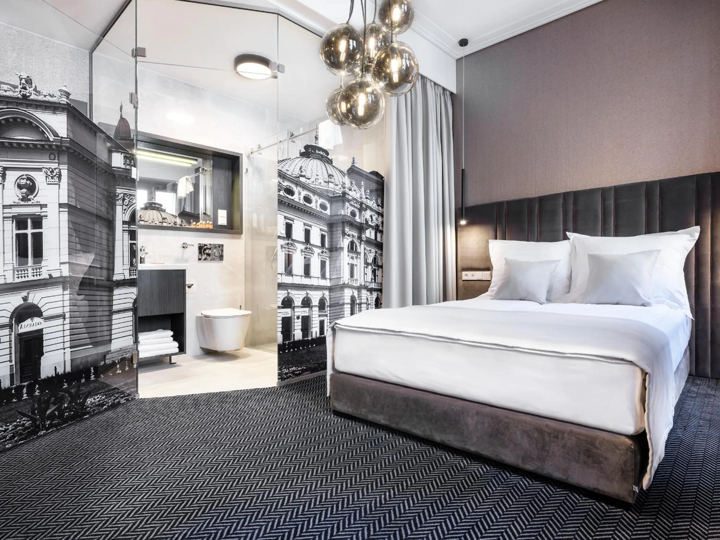 Bed in Hotel Logos Kraków