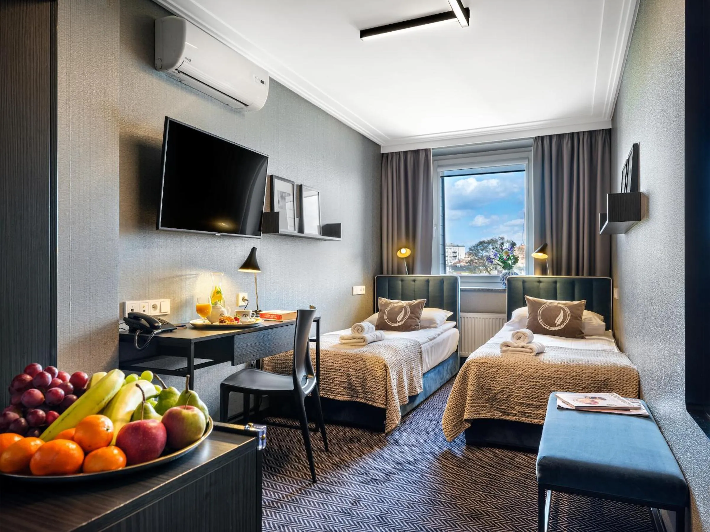 Photo of the whole room, Bed in Hotel Logos Kraków