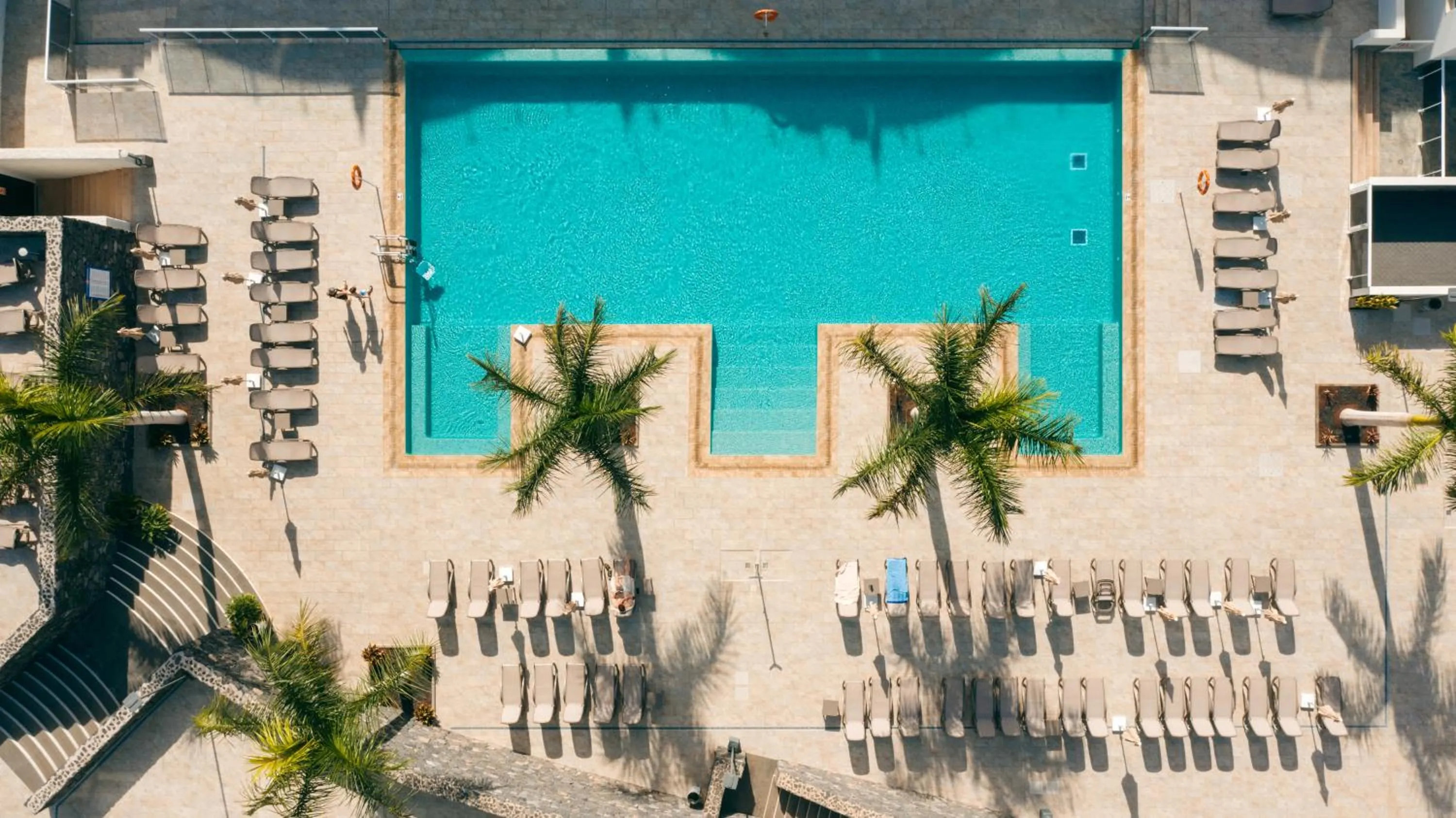 Swimming pool in Marinell Collection Palm-Mar