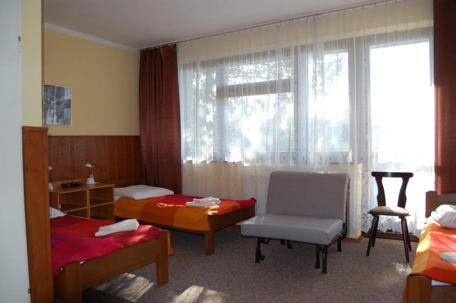 Photo of the whole room in Hotel Bona