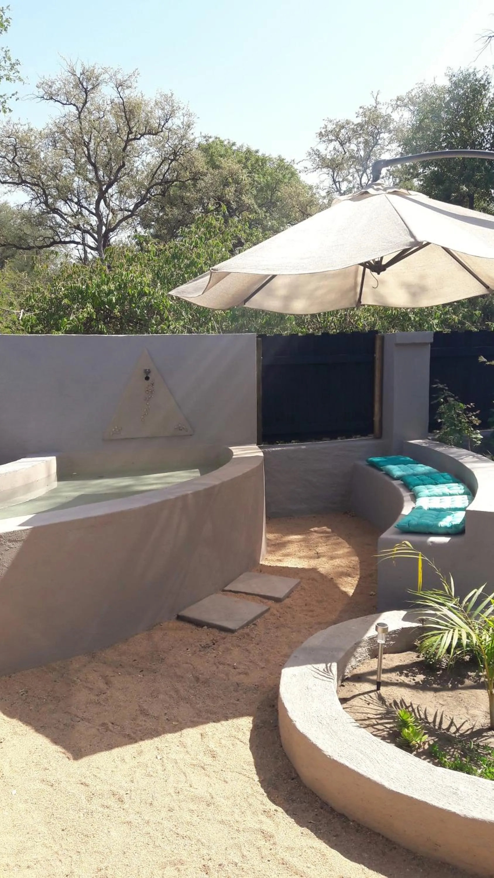 Balcony/Terrace in Off Beat Safaris Bush Lodge