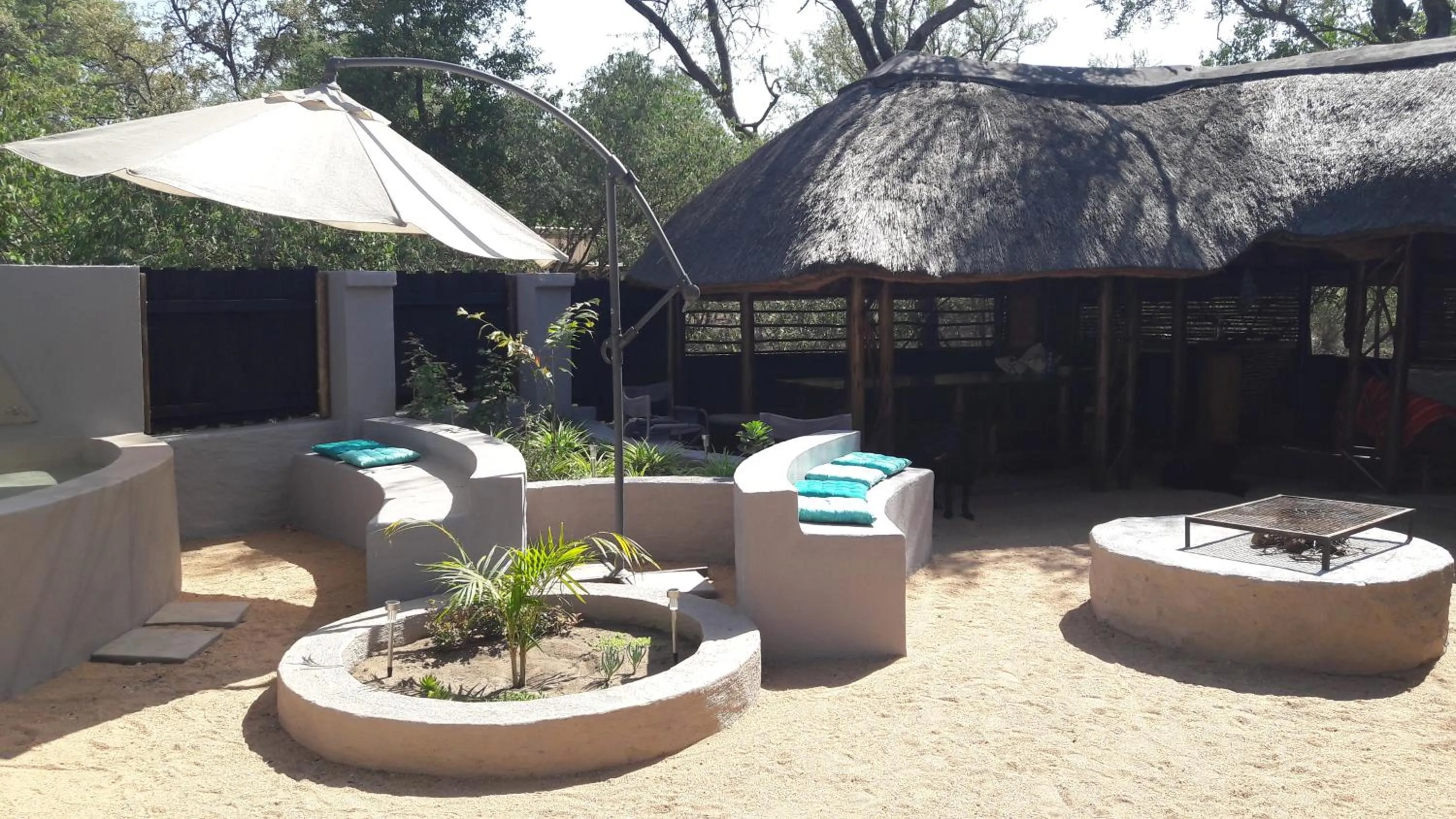 Property building in Off Beat Safaris Bush Lodge