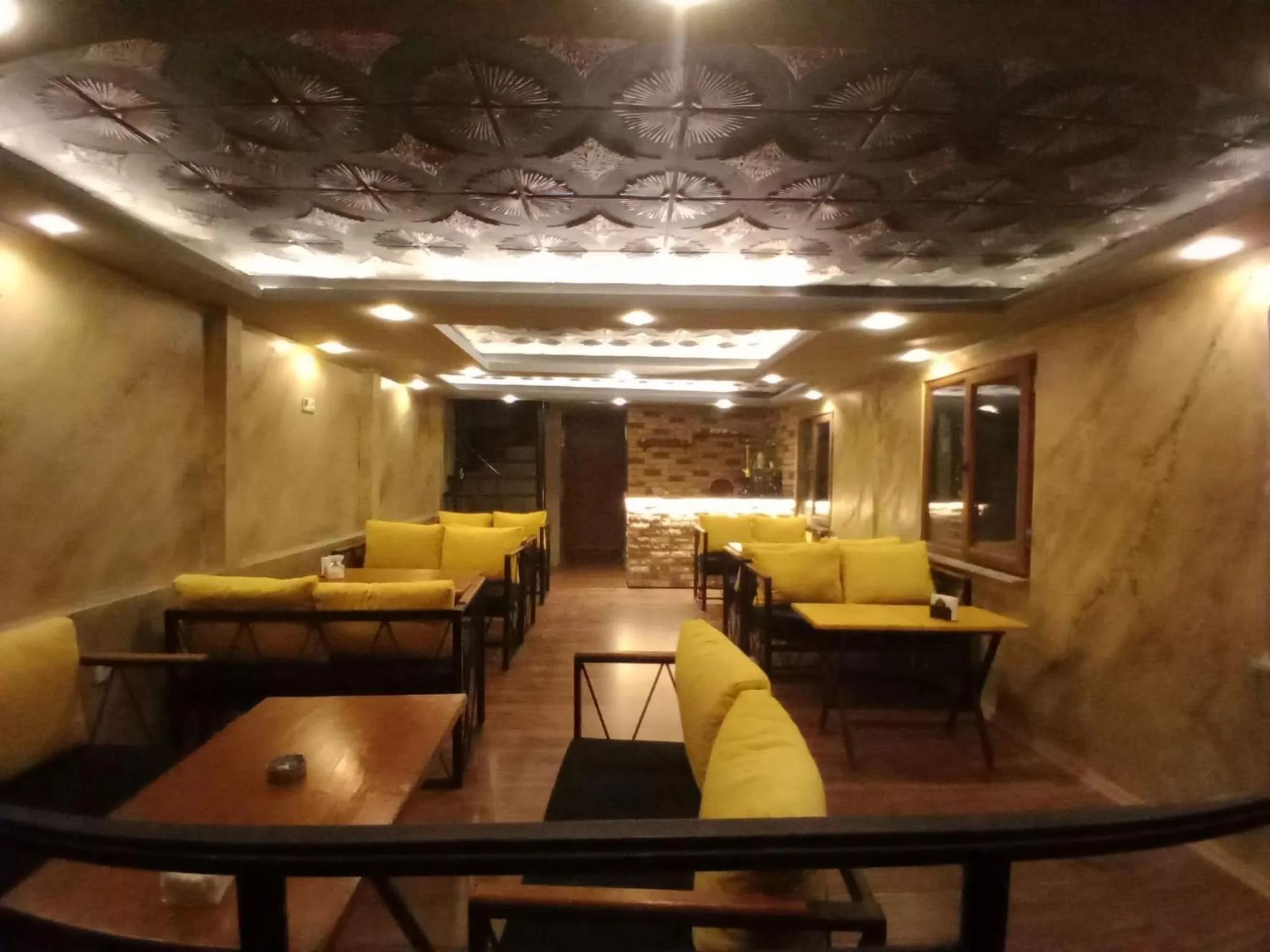 Restaurant/places to eat in Mr Lion Kumkapı Otel