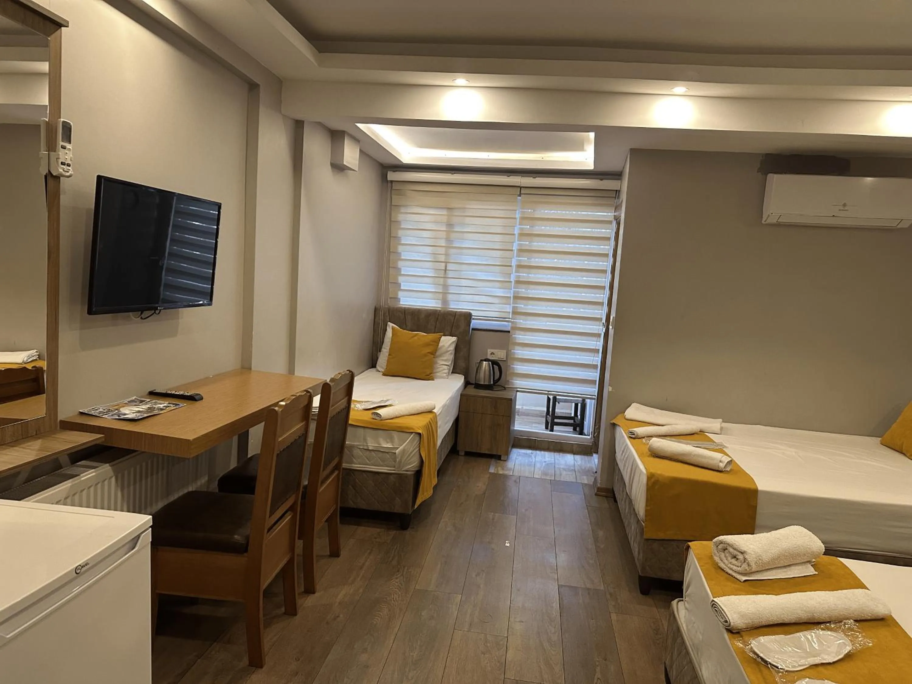 Photo of the whole room in Mr Lion Kumkapı Otel