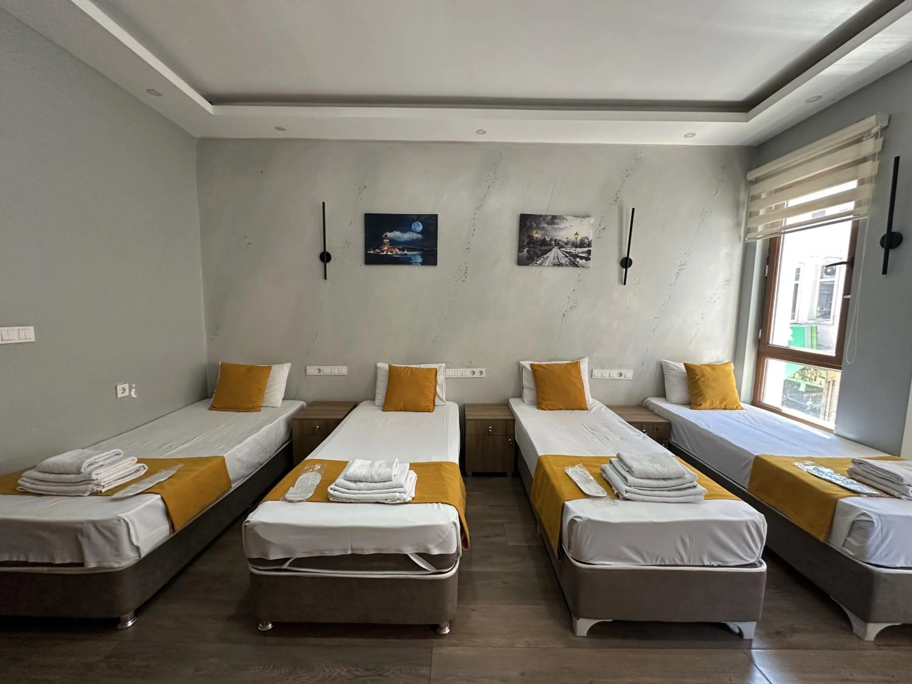 Photo of the whole room in Mr Lion Kumkapı Otel