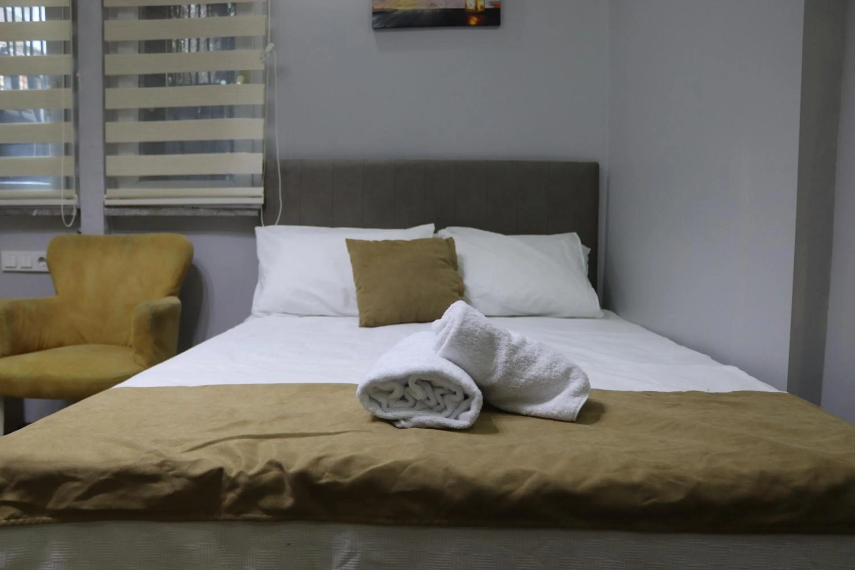 Photo of the whole room in Mr Lion Kumkapı Otel