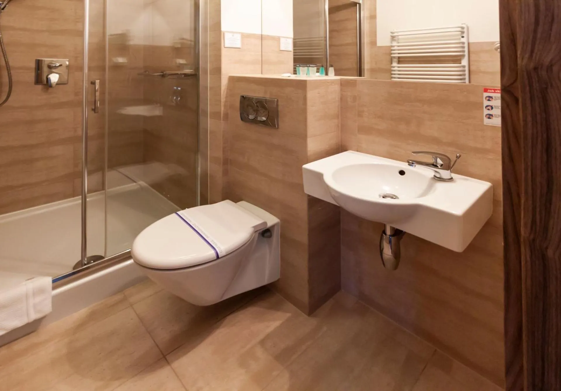 Shower in Boutique Eco Hotel Sasanka