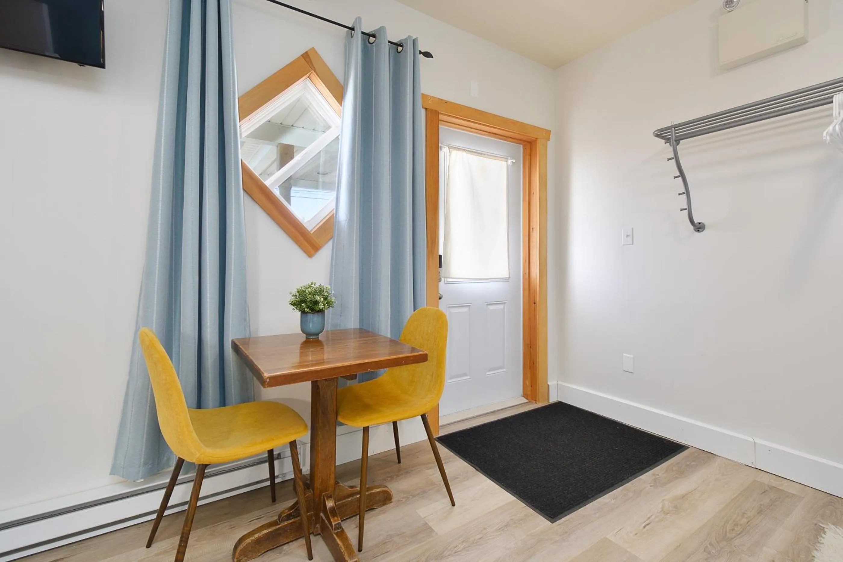 Pepperell Place Inn Inc.