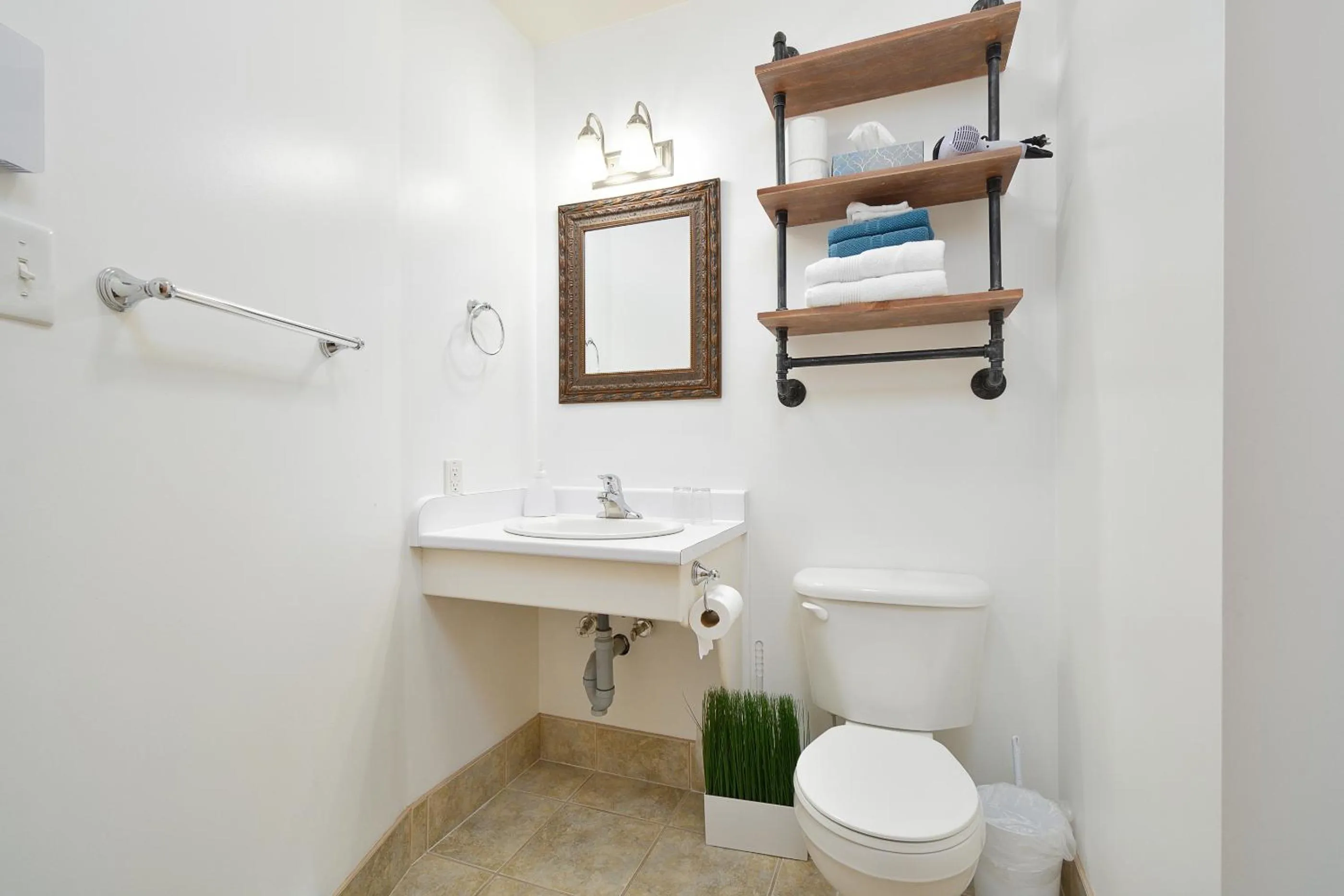 Pepperell Place Inn Inc.