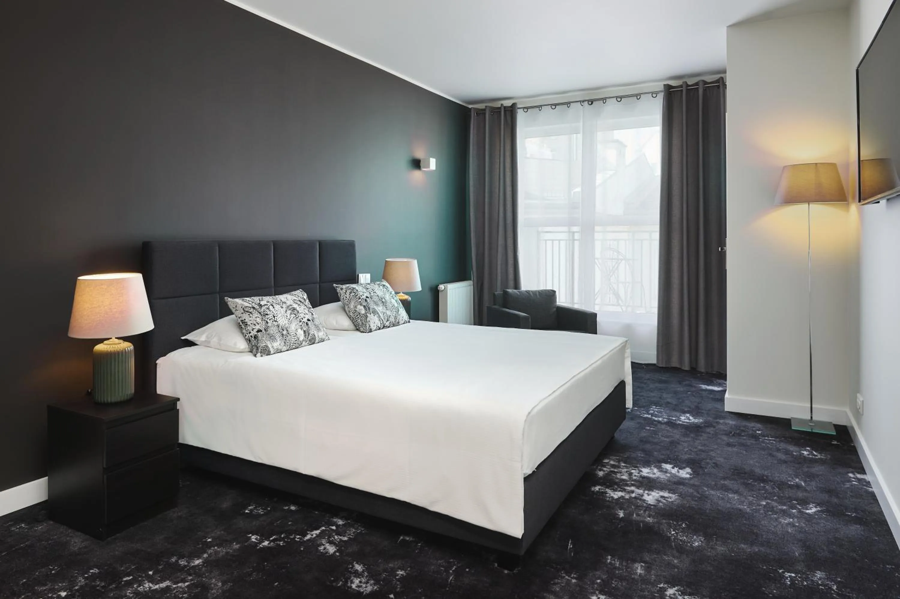 Bedroom, Bed in Mamaison Residence Diana