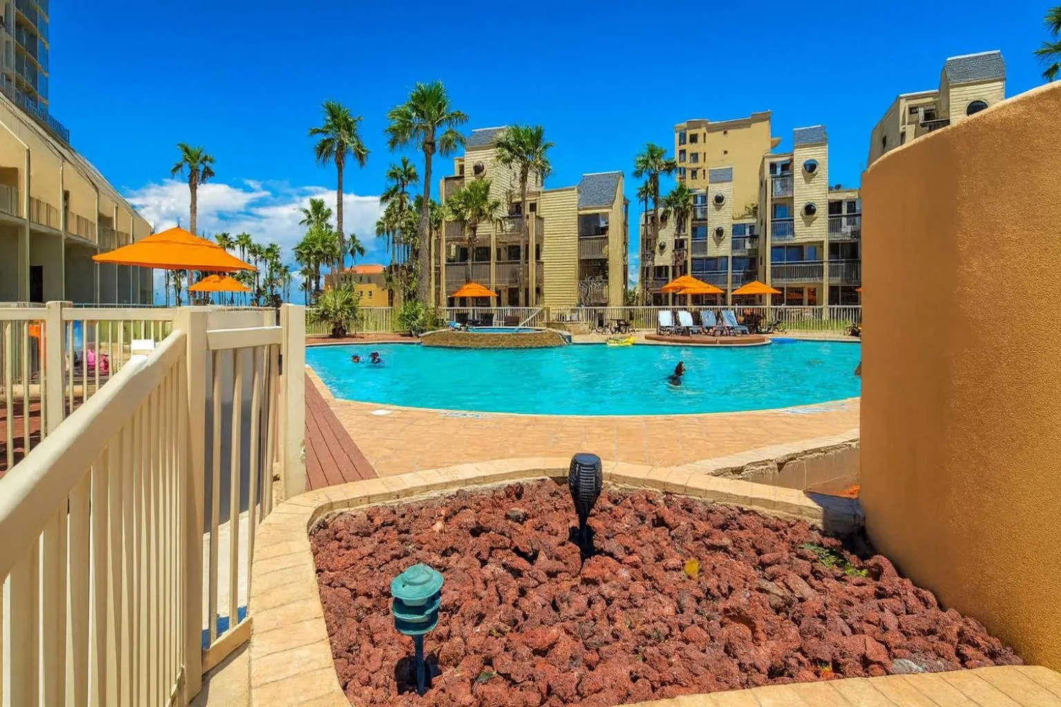 Swimming pool in Bahia Mar #426