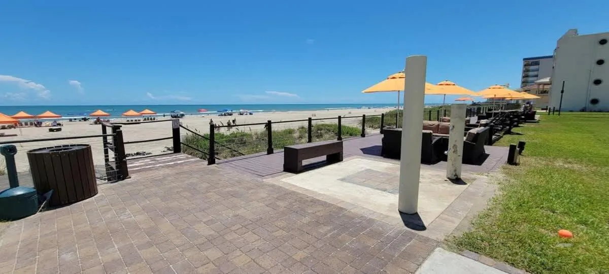 Beach in Bahia Mar #426