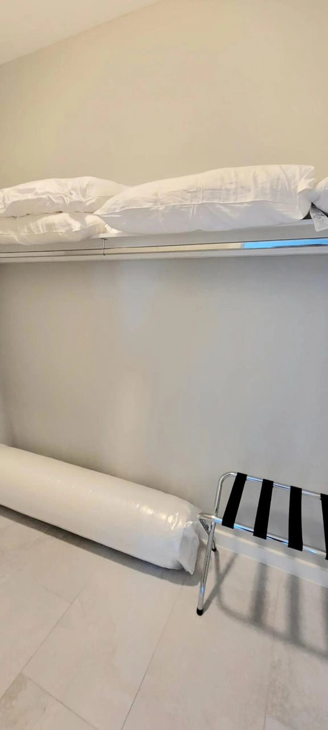 Bed in Bungalow Tarvana #2