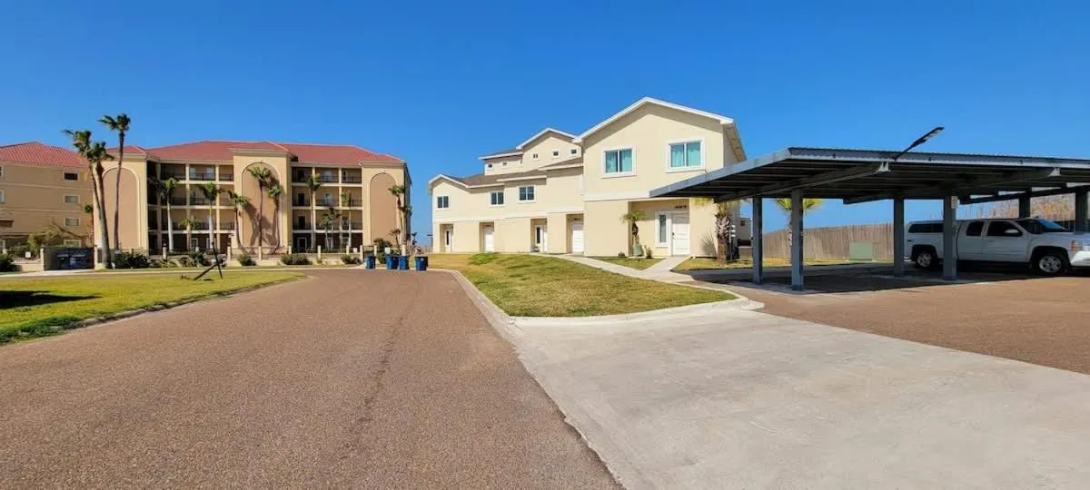 Property building in Bungalow Tarvana #2