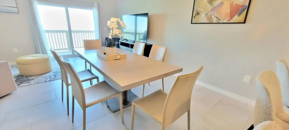 Dining area in Bungalow Tarvana #2