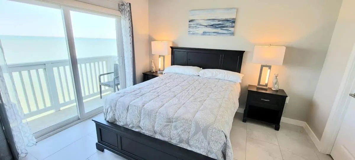 Balcony/Terrace, Bed in Bungalow Tarvana #2