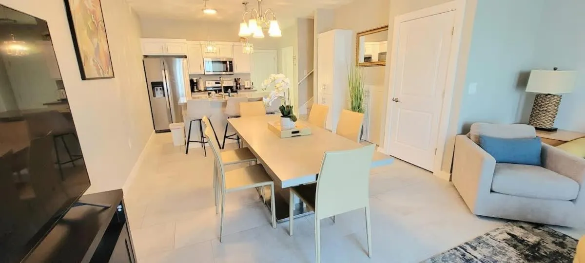 Dining area in Bungalow Tarvana #2