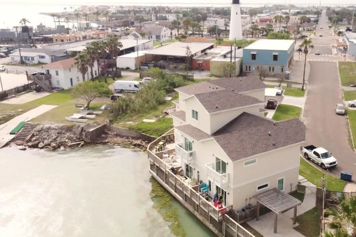 Swimming pool in Bungalow Tarvana #2
