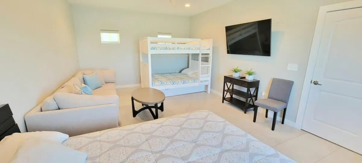 Bed in Bungalow Tarvana #2