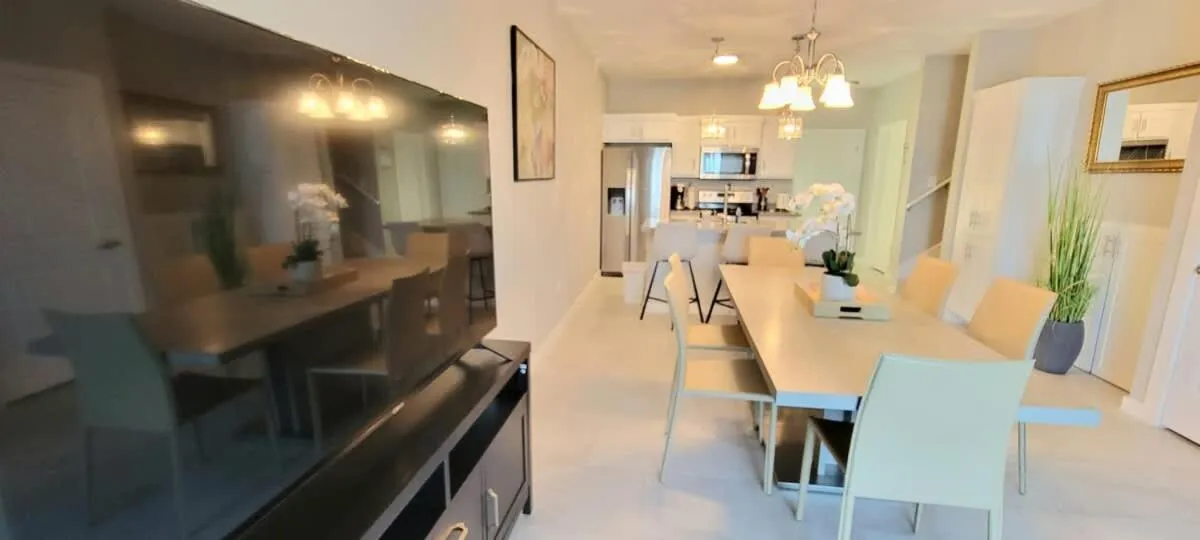 Dining area in Bungalow Tarvana #2