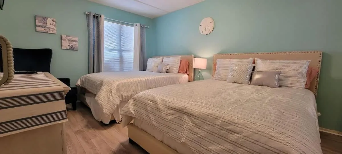 Bed in Gulfview II #408