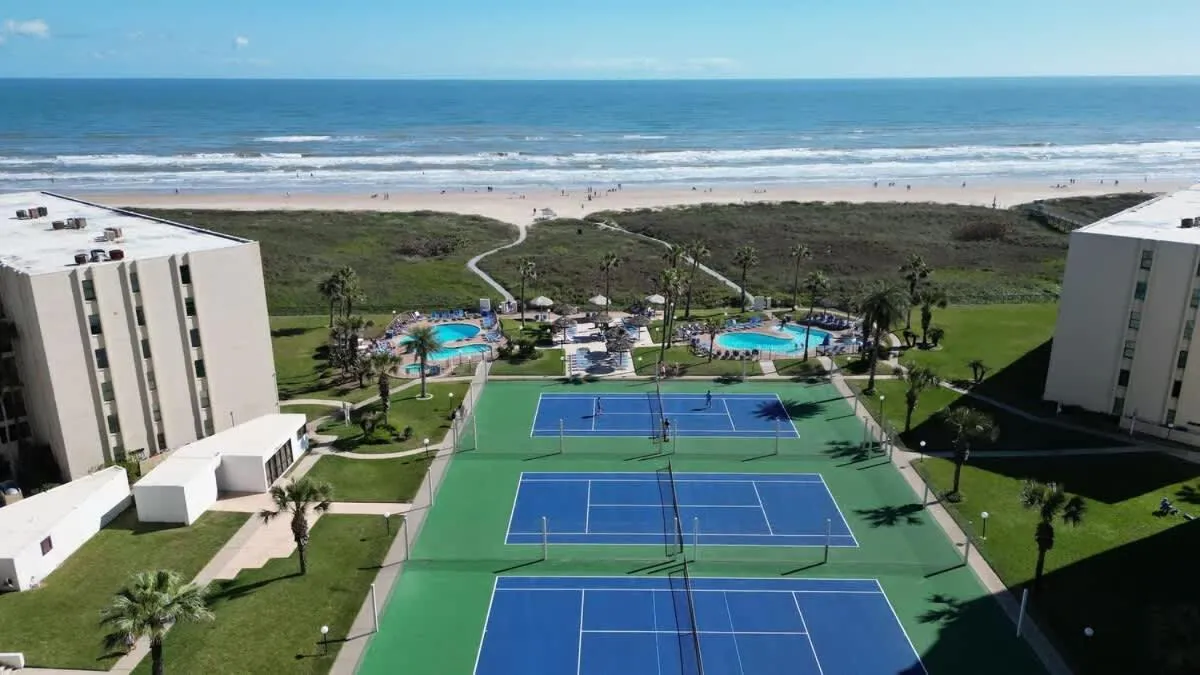 Sports in Saida Royale 9039