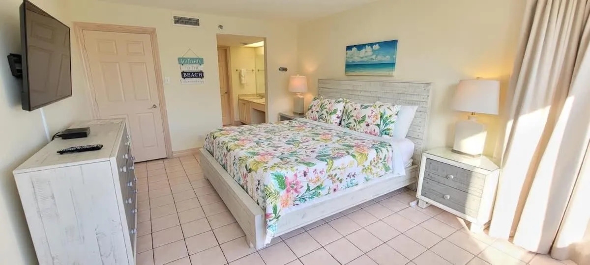 Bed in Saida Royale 9039