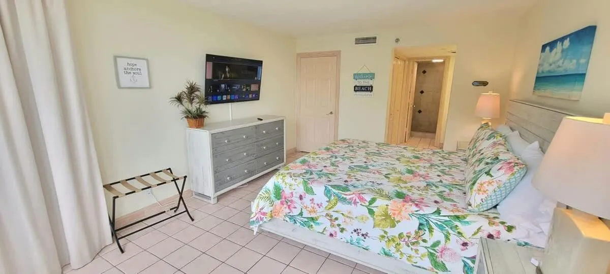 Bed in Saida Royale 9039