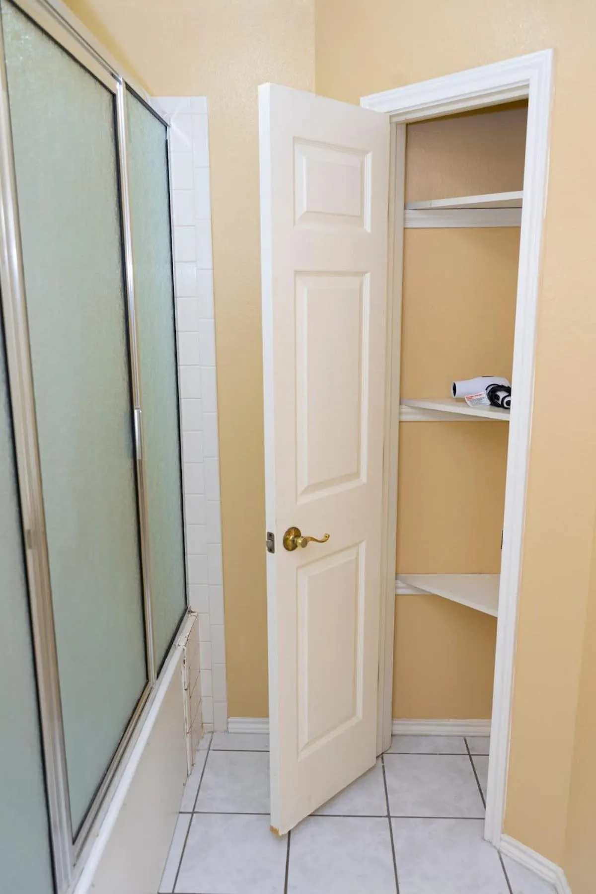 Other in Blue Siren House