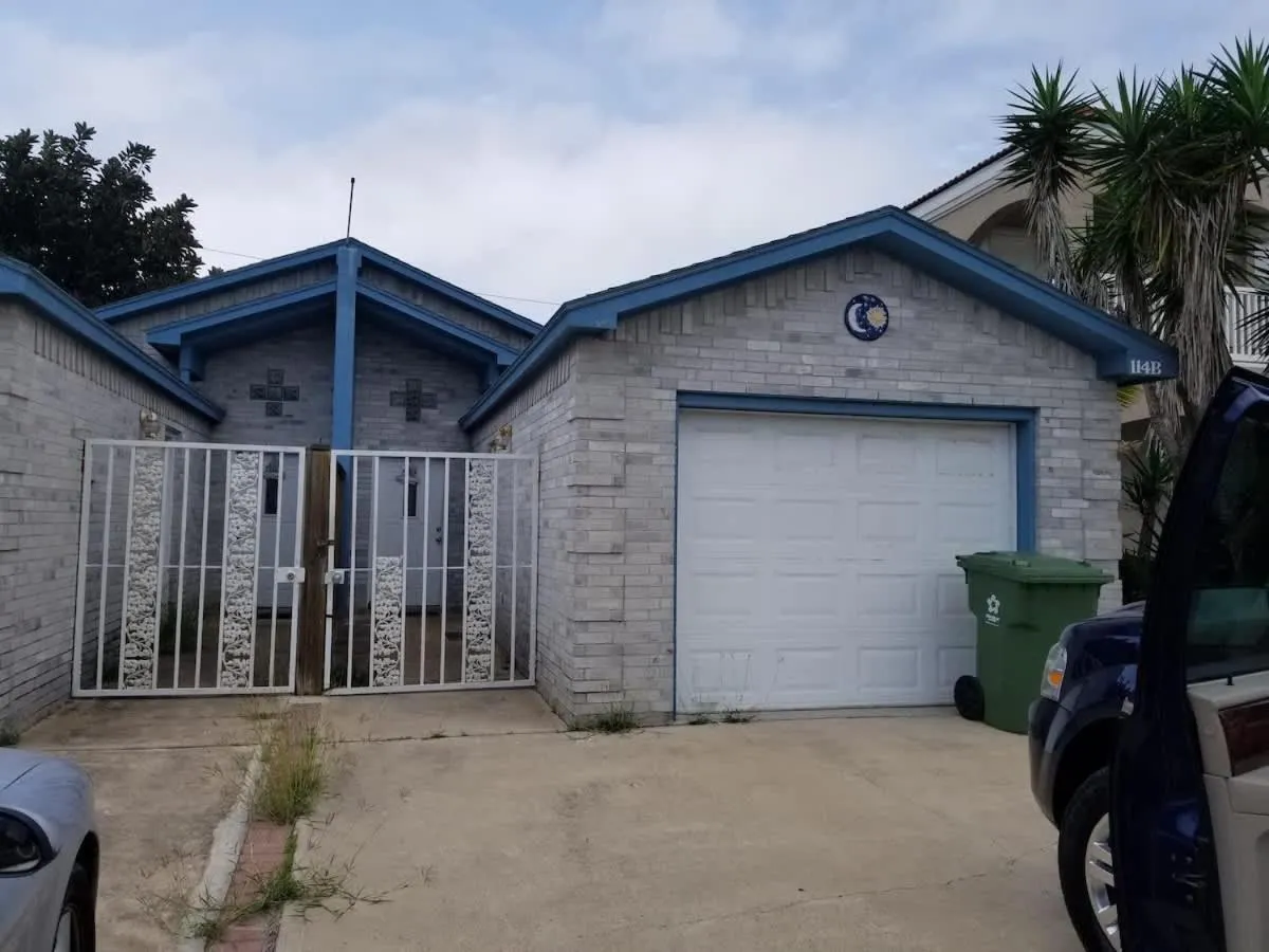 Parking in Blue Siren House