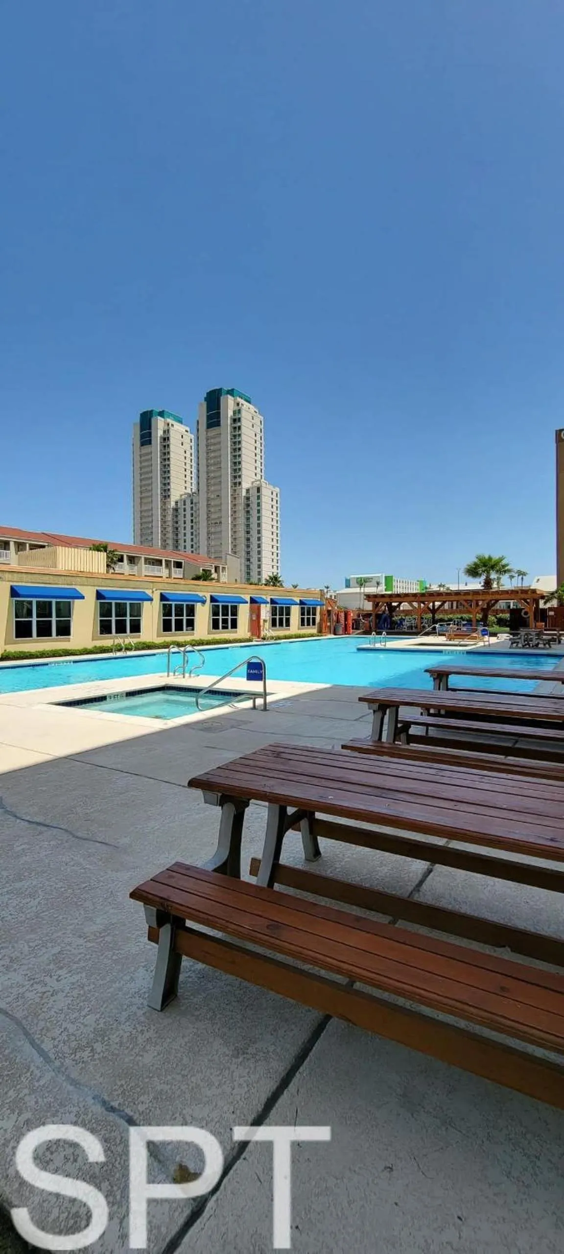 Swimming pool in Gulfview I #205