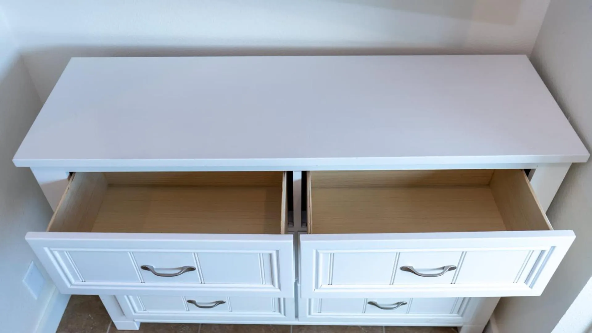 Property building in La Internacional 313