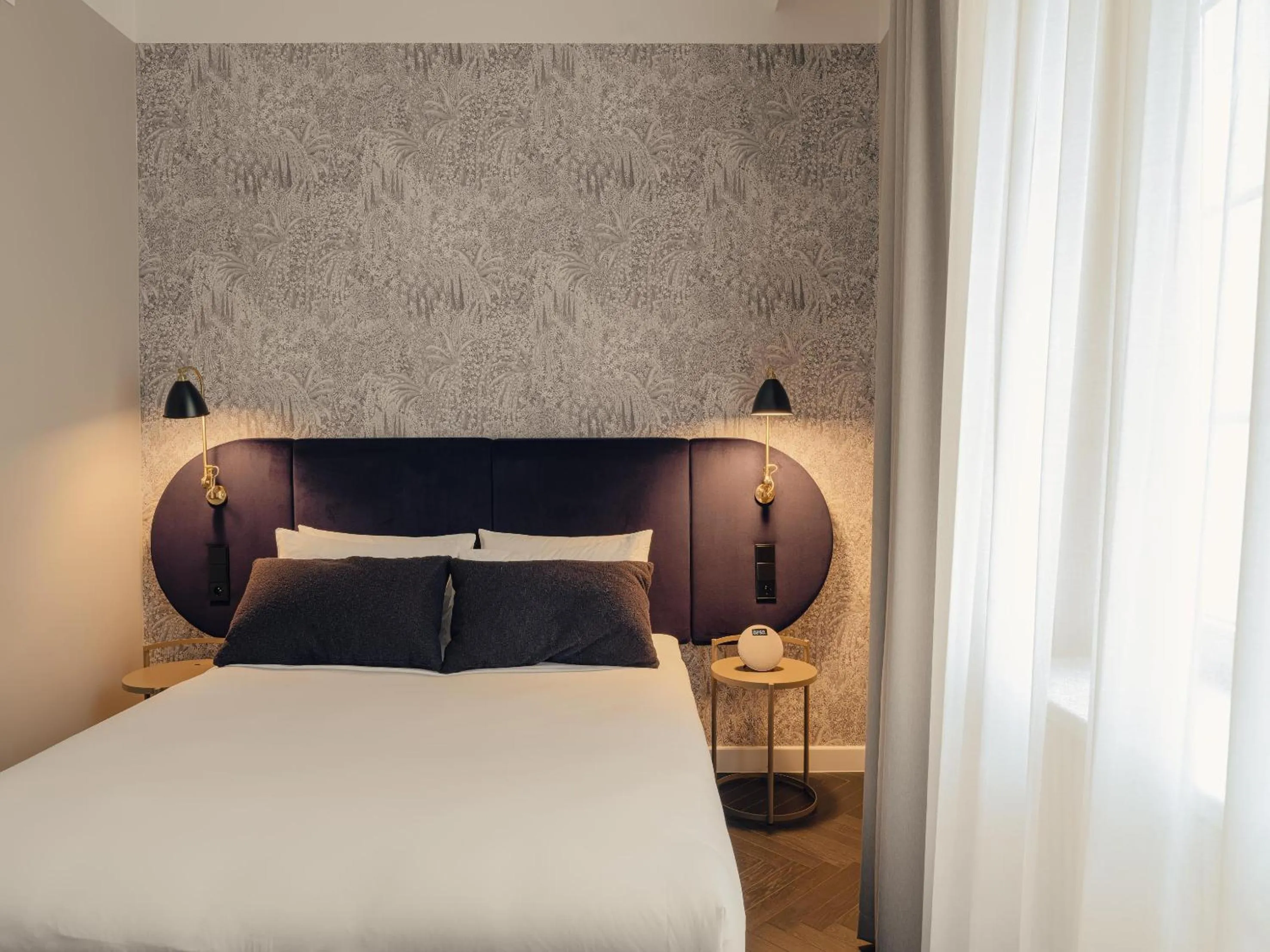 Bedroom, Bed in Flaner Hotel, WorldHotels Crafted