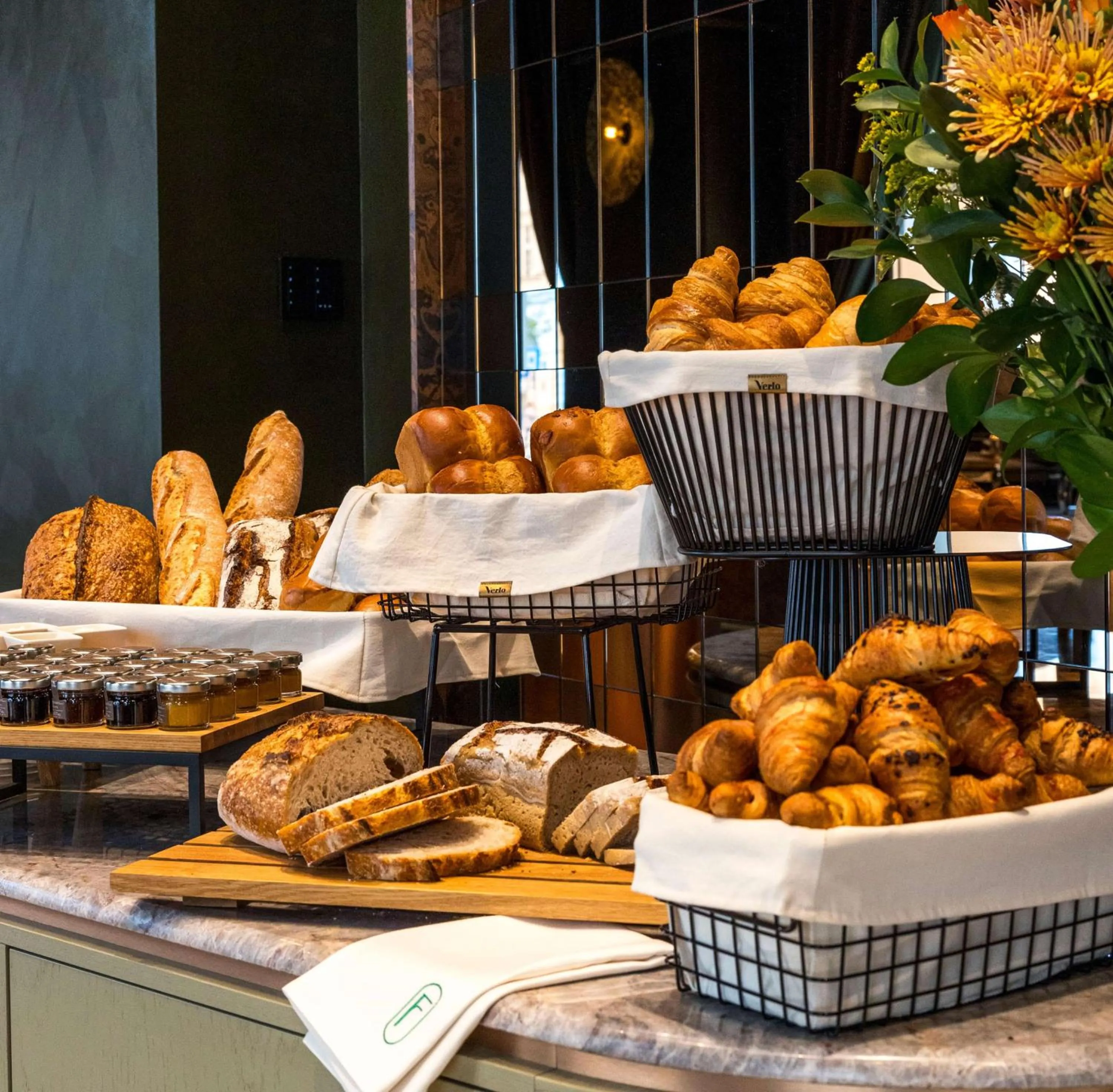Breakfast in Flaner Hotel, WorldHotels Crafted