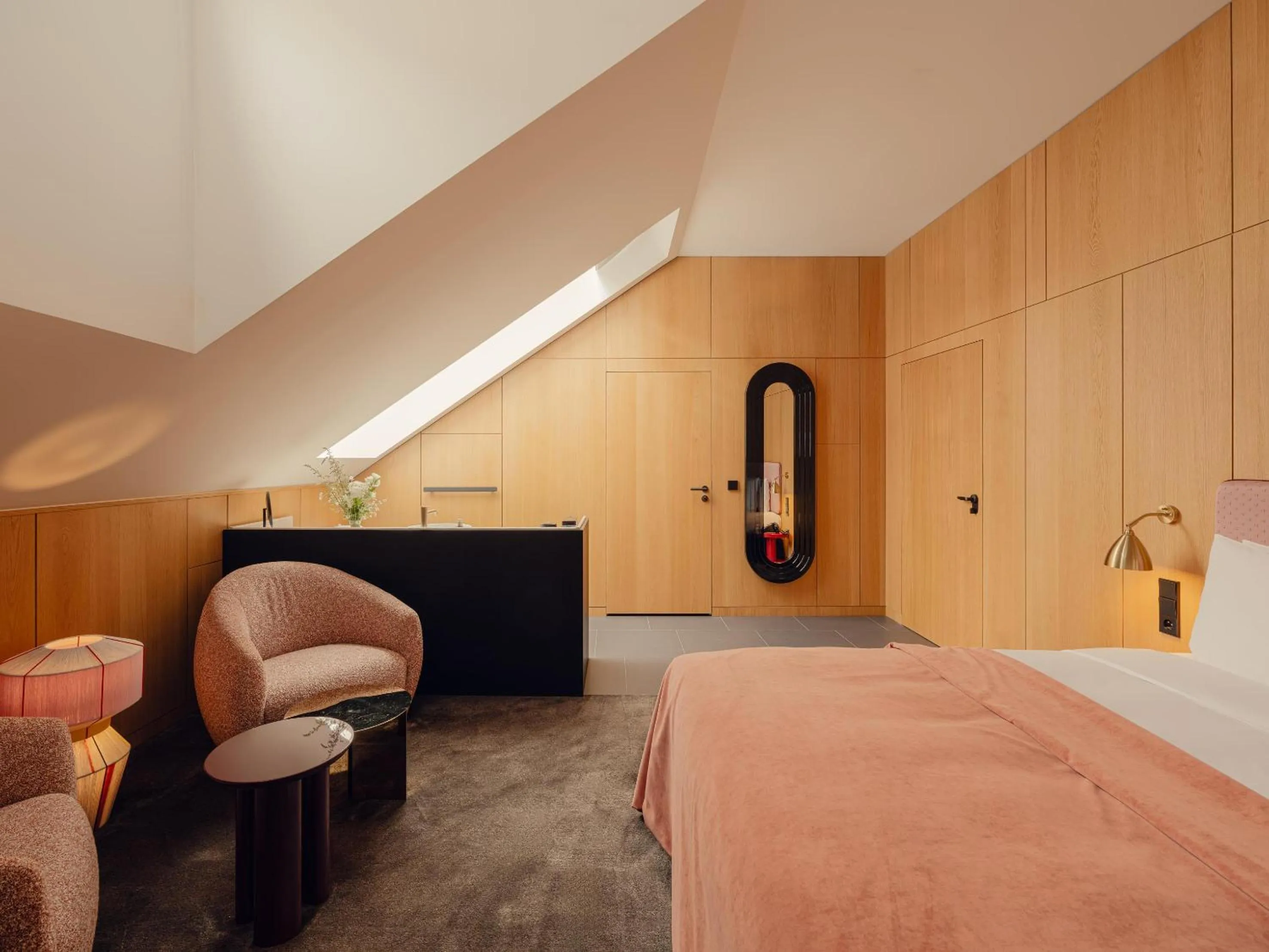 Bedroom, Bed in Flaner Hotel, WorldHotels Crafted