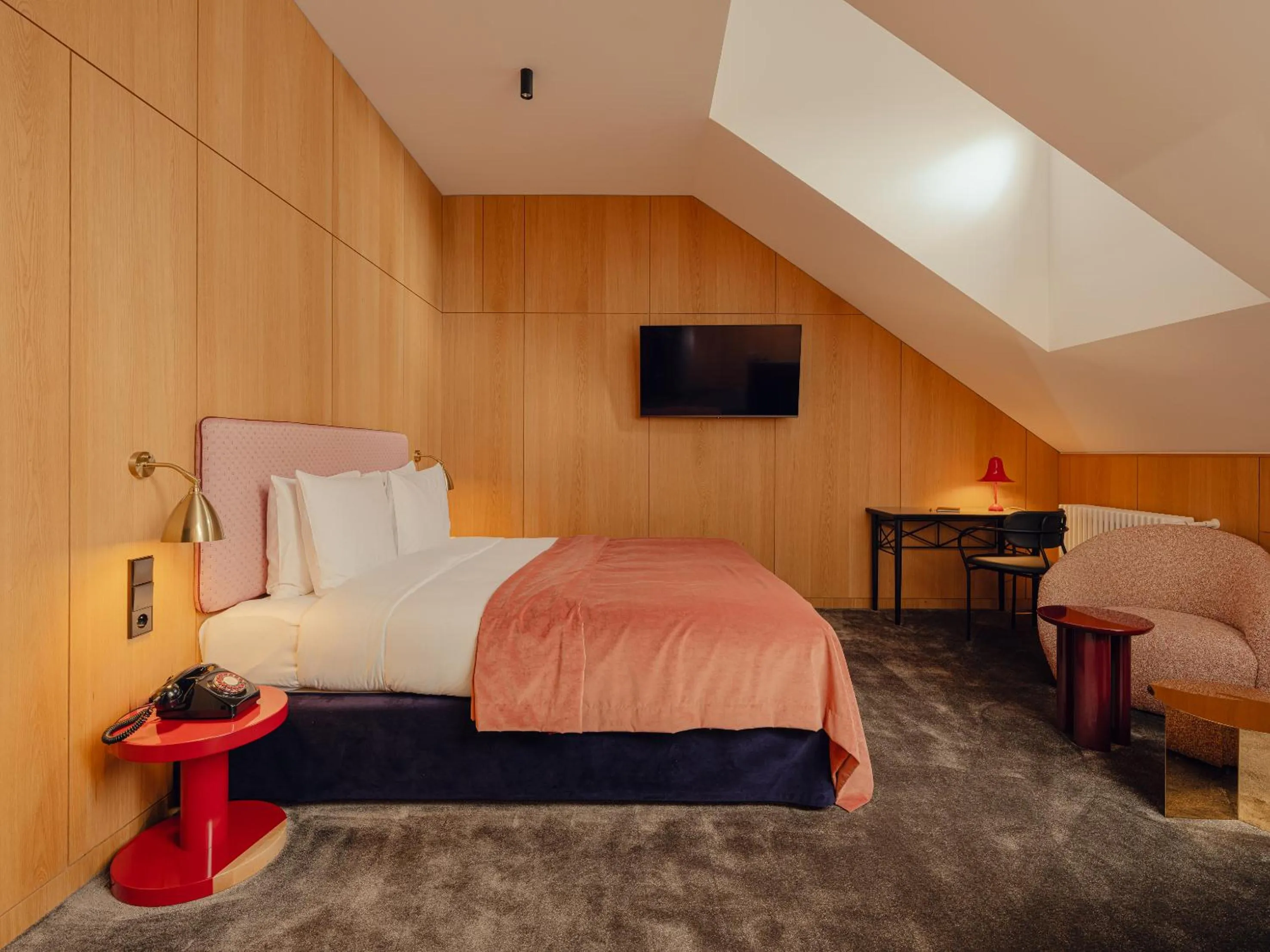 Bedroom, Bed in Flaner Hotel, WorldHotels Crafted