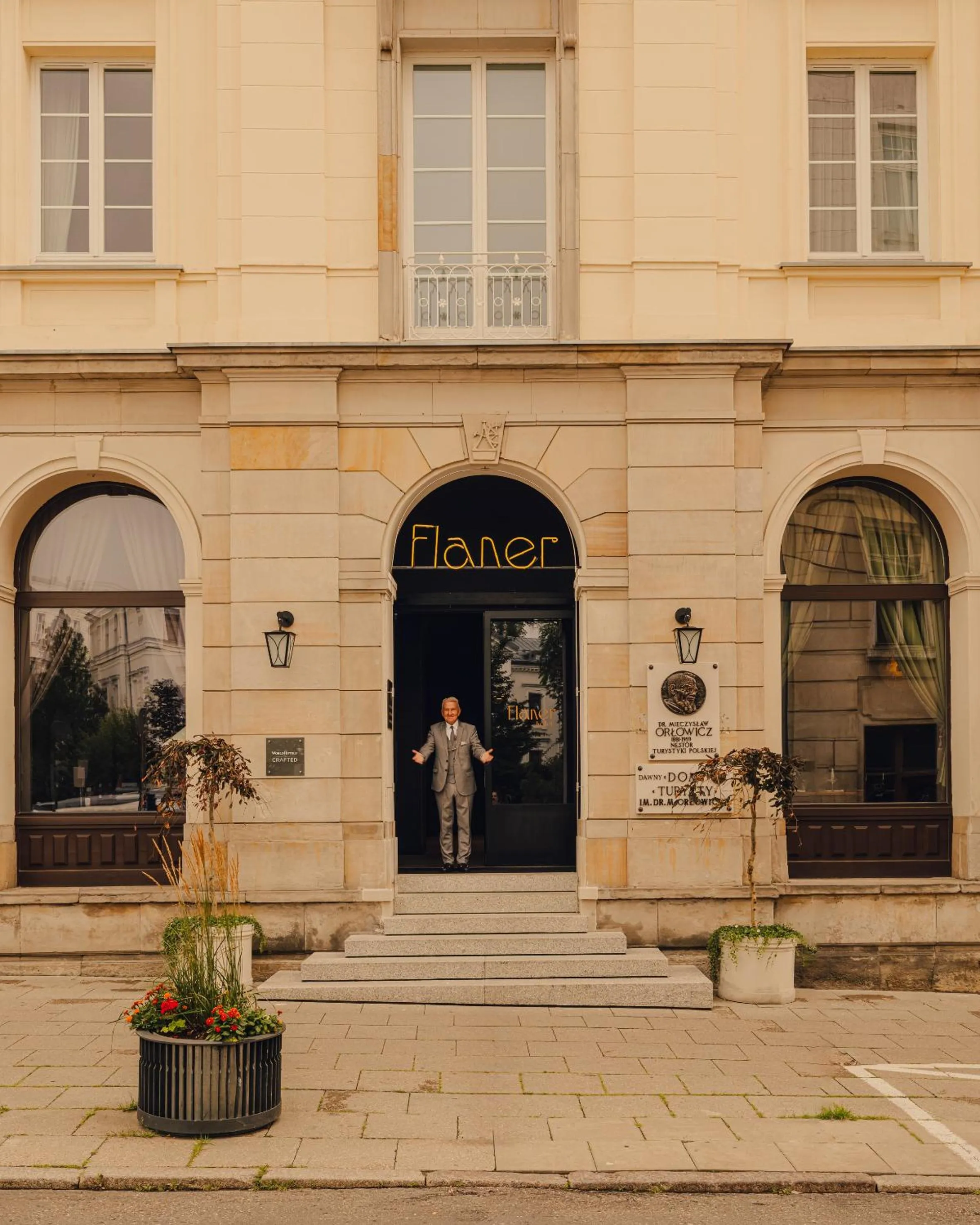 Facade/entrance in Flaner Hotel, WorldHotels Crafted