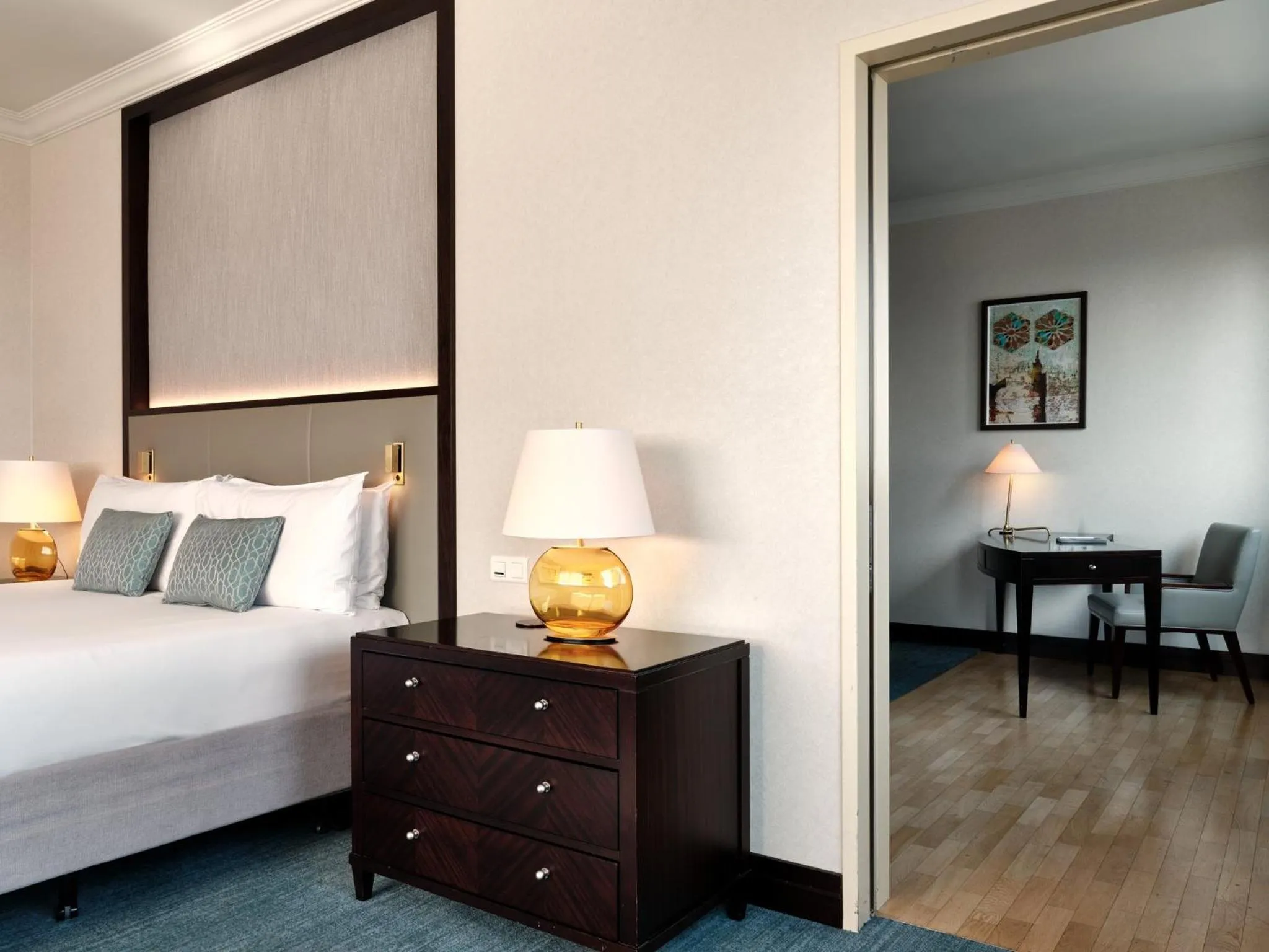 Photo of the whole room, Bed in InterContinental Warszawa by IHG