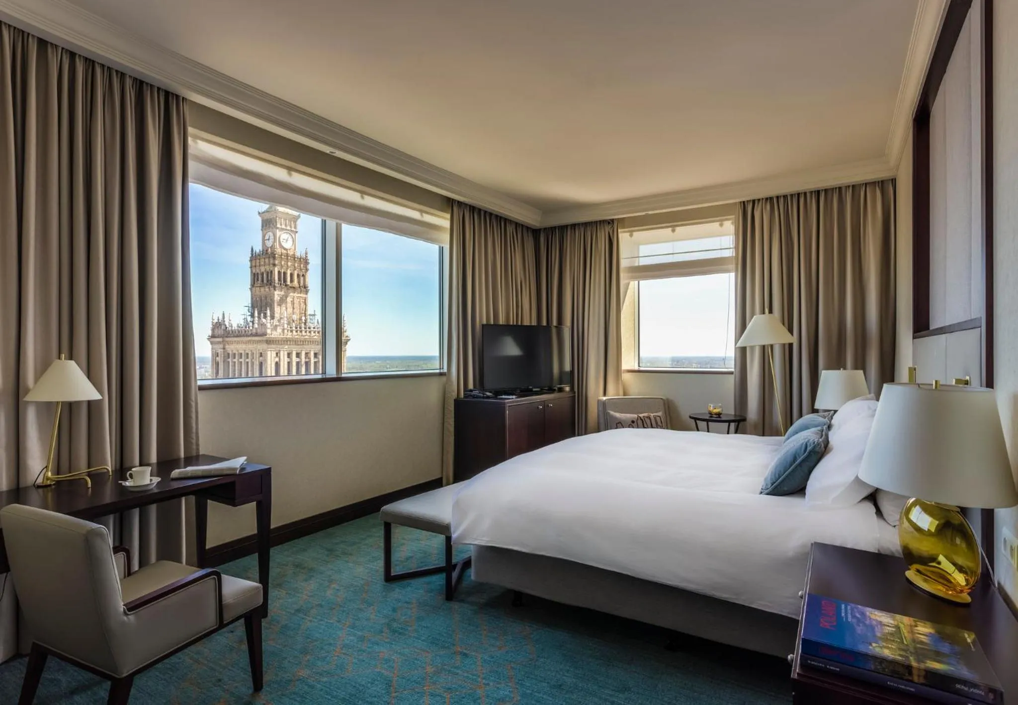 Photo of the whole room, Bed in InterContinental Warszawa by IHG