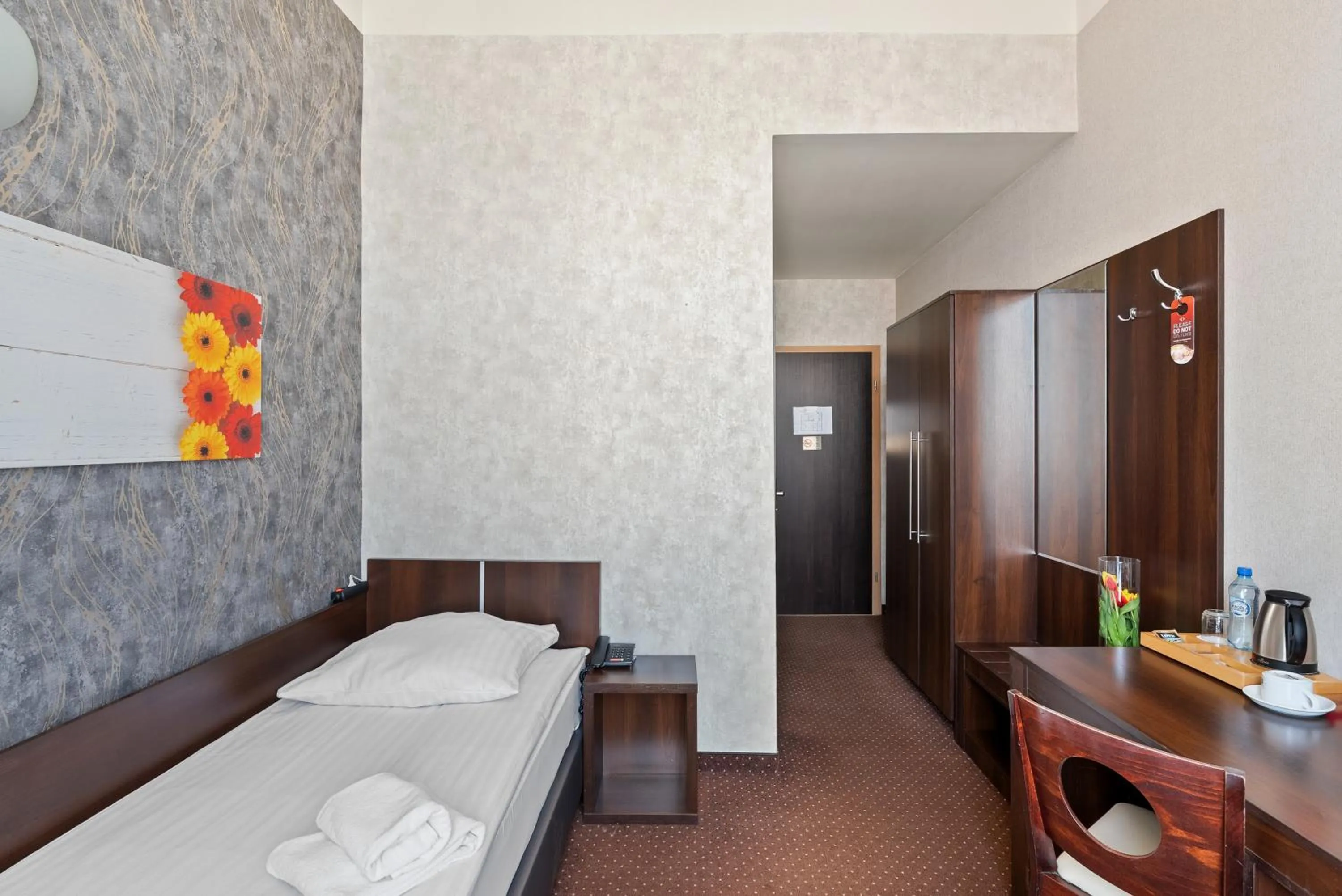 Bed in Hotel Diament Economy Gliwice