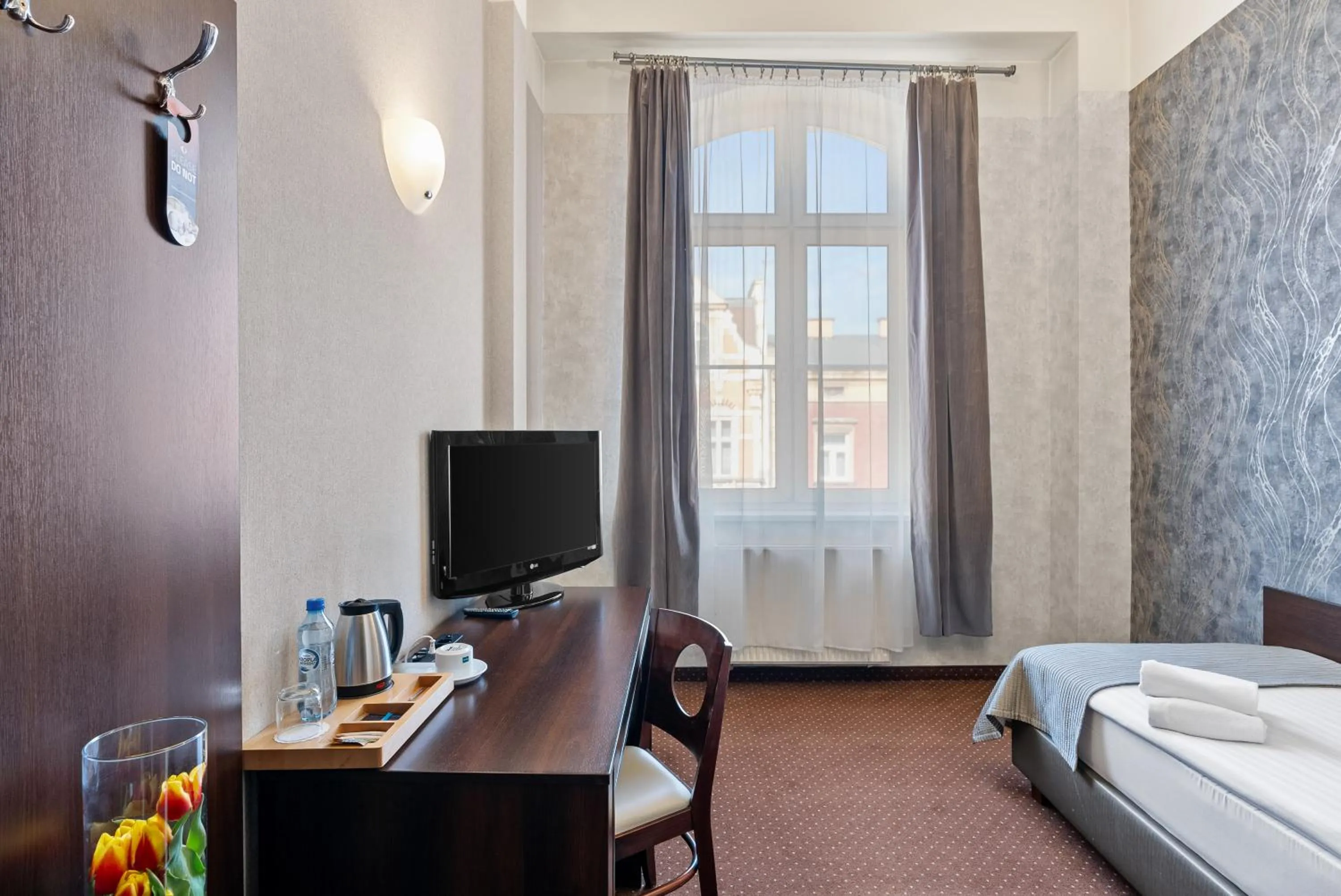 Bed in Hotel Diament Economy Gliwice