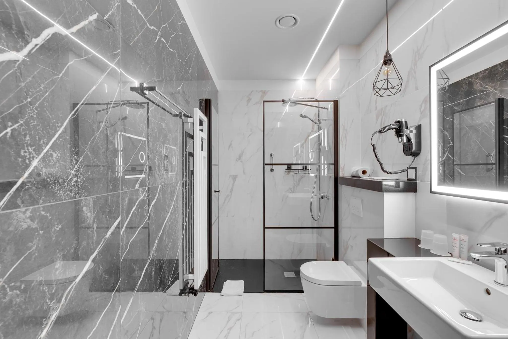 Shower in Hotel Diament Plaza Katowice