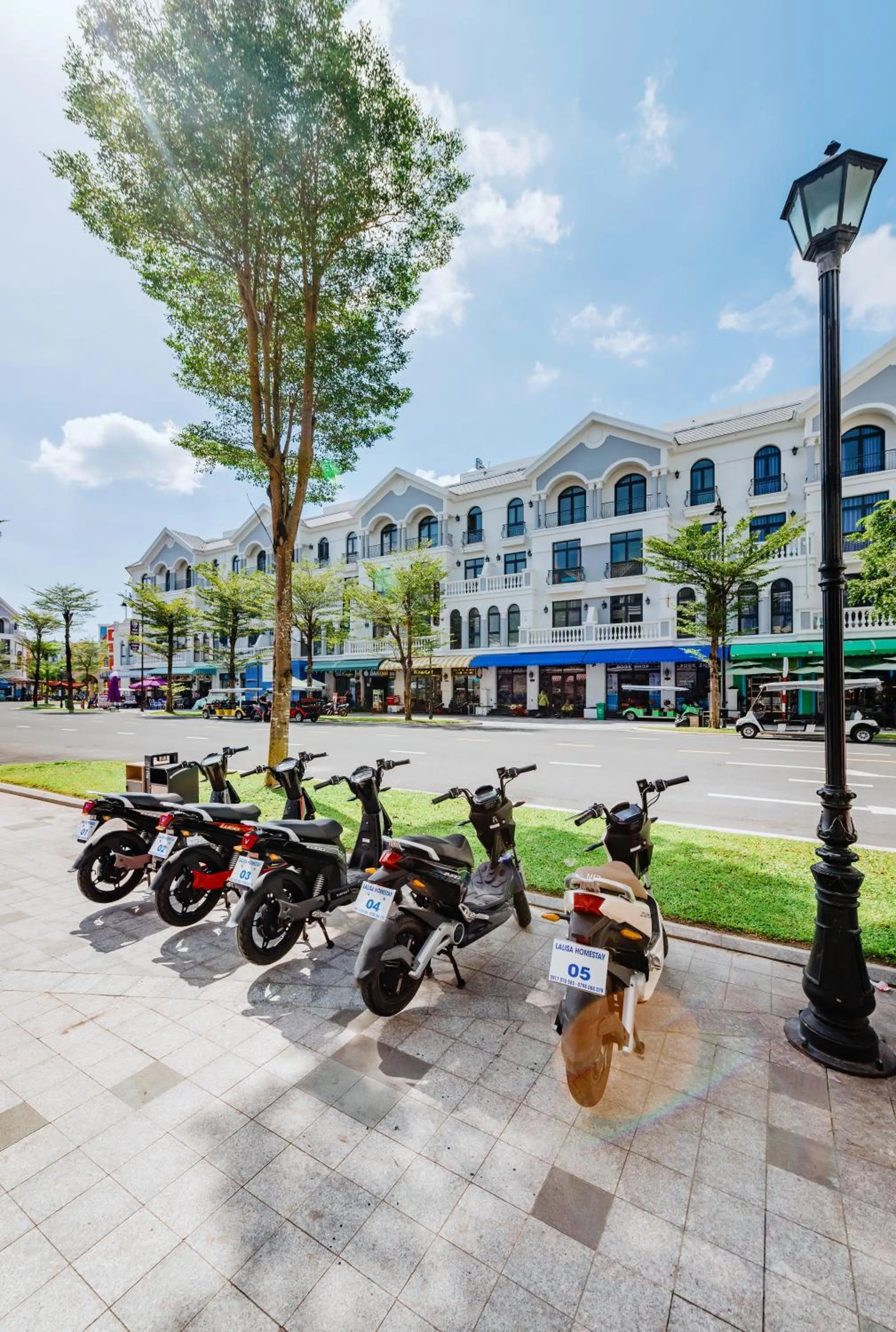 Day in Lalisa Hotel Grand World Phu Quoc