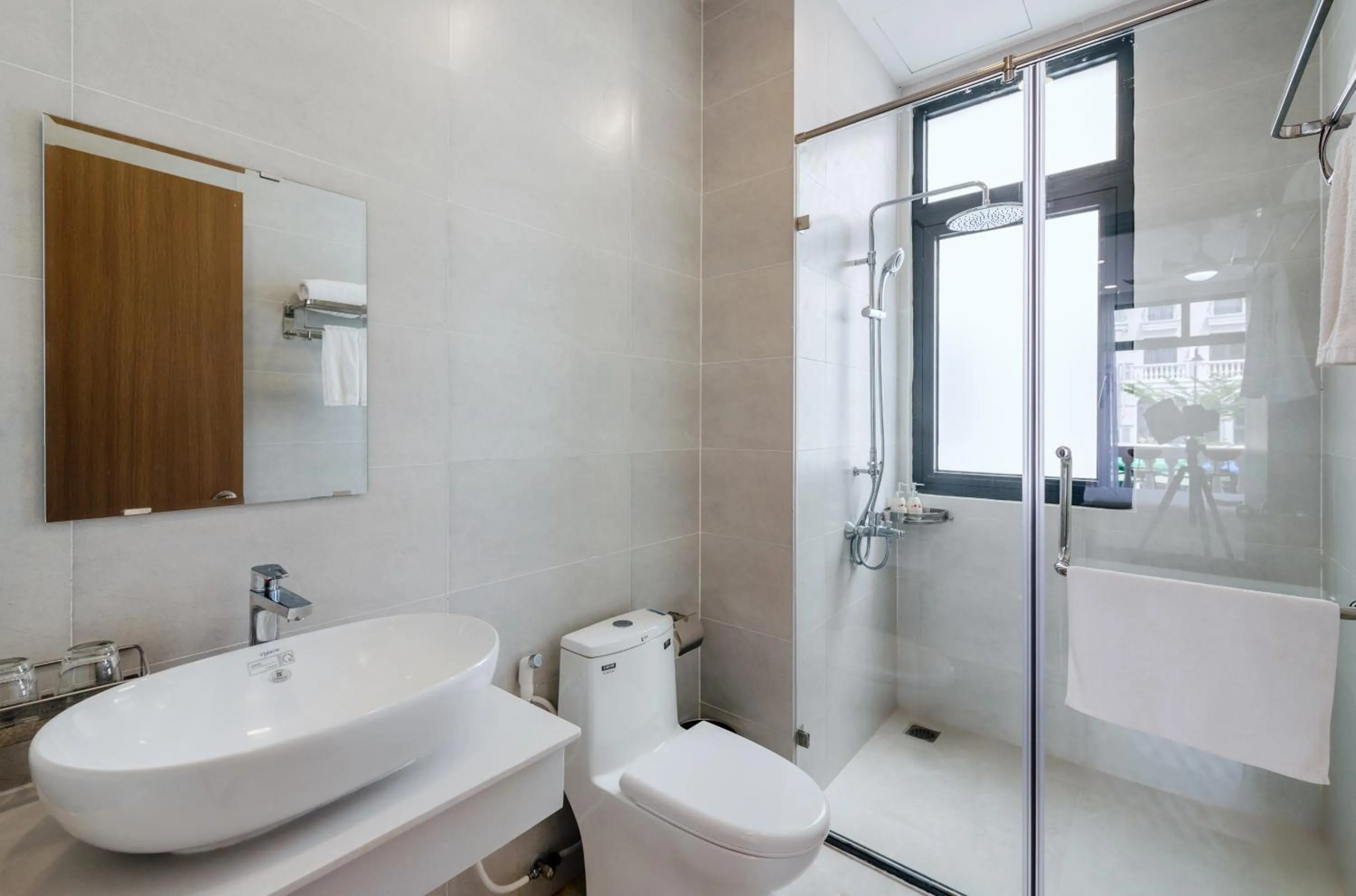 Shower in Lalisa Hotel Grand World Phu Quoc