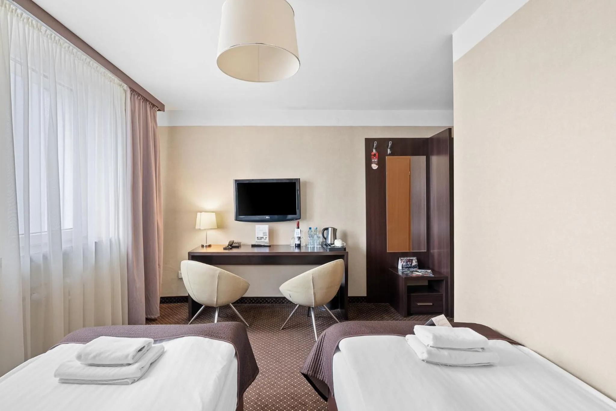 Bed in Hotel Diament Zabrze - Gliwice