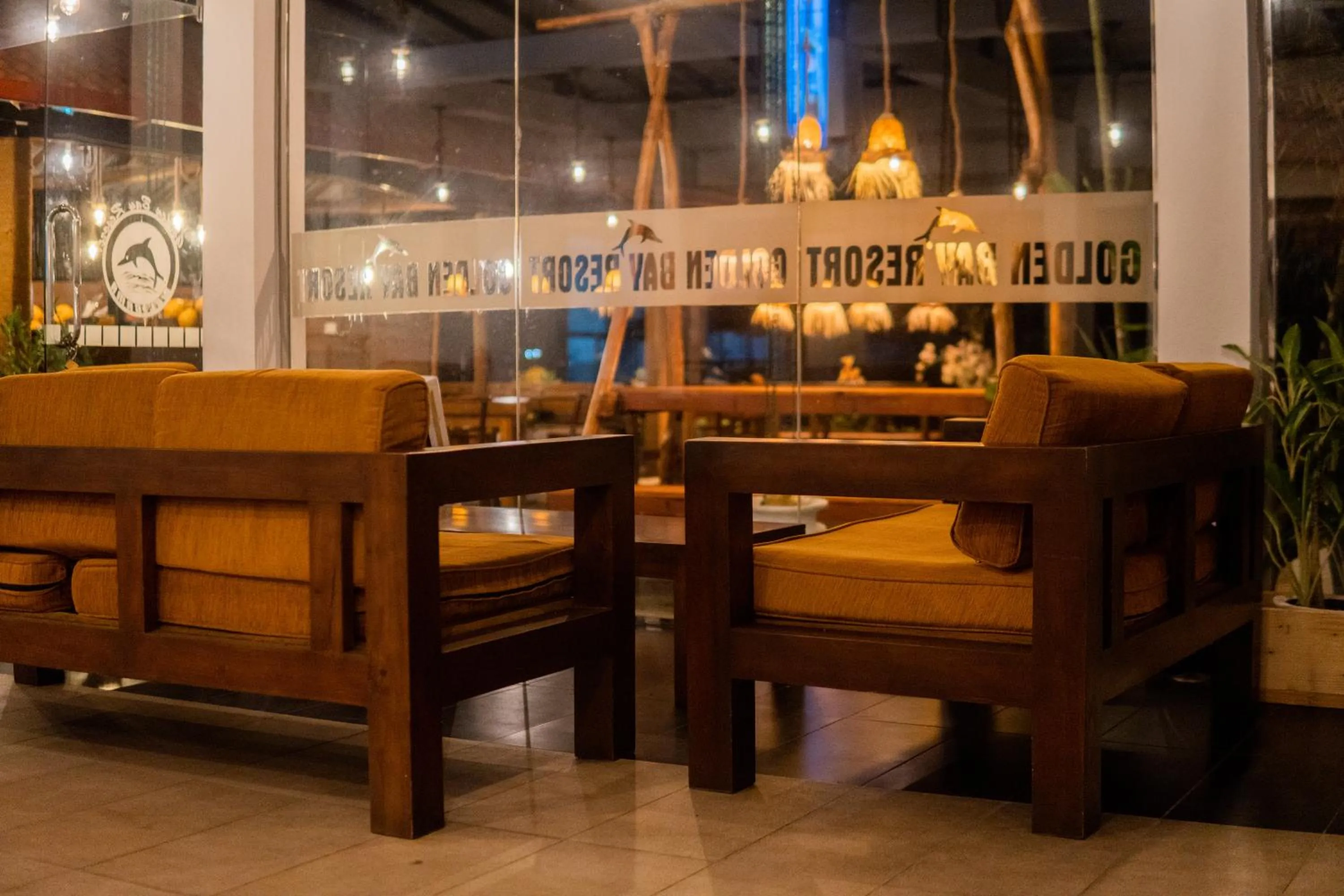 Seating area in New Golden Bay Resort Weligama