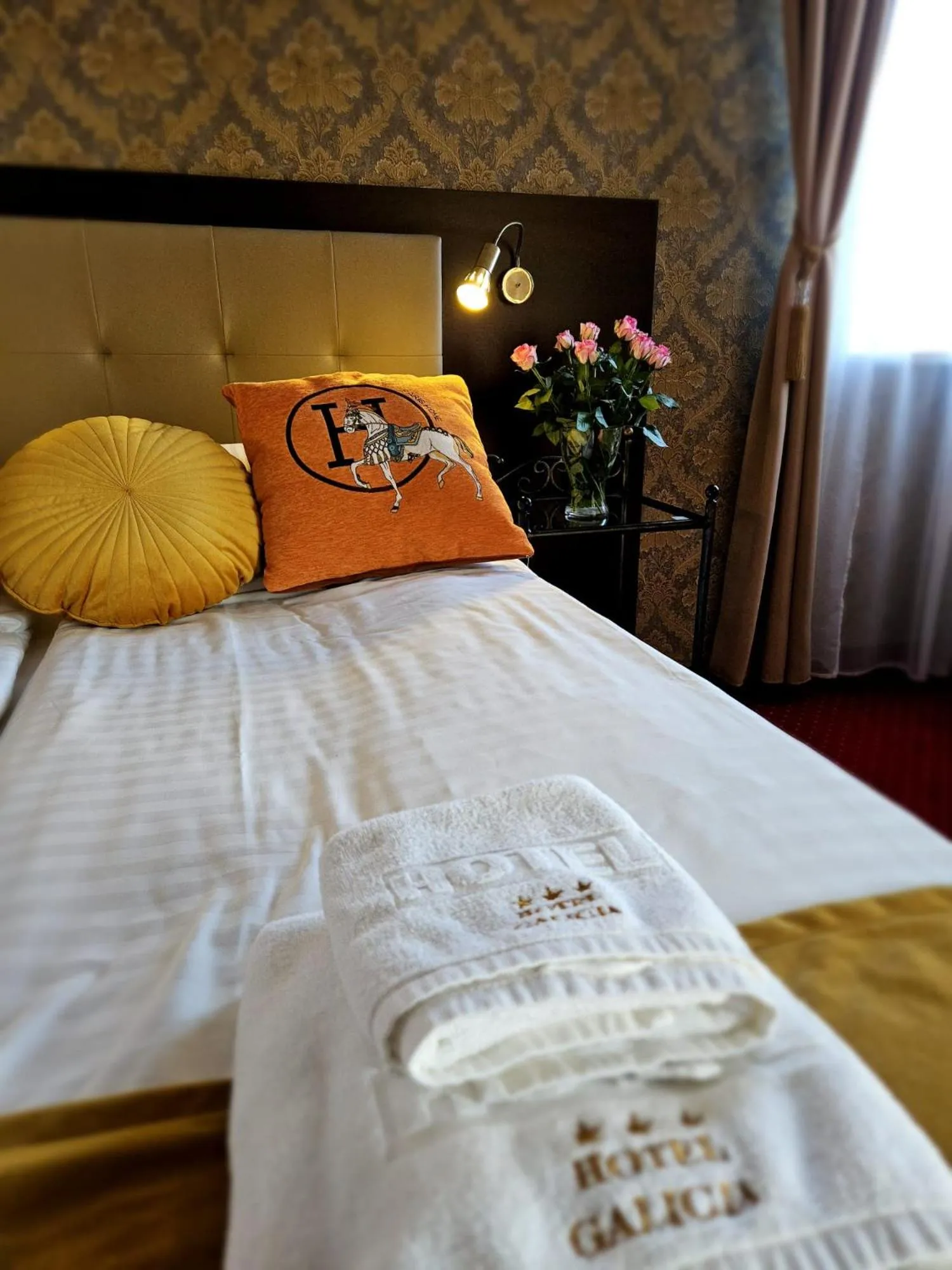 Bed in Hotel Galicja SPA Wieliczka