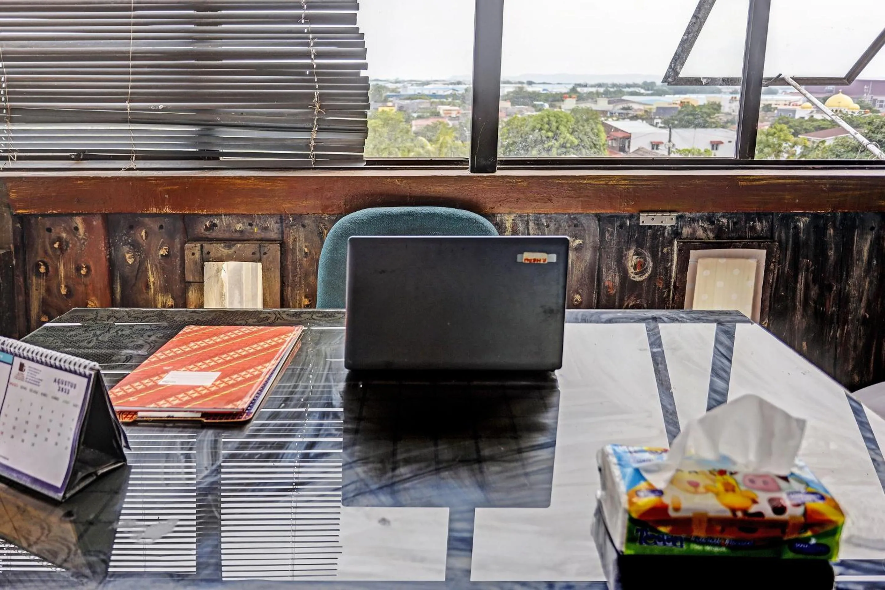 Lobby or reception in Hotel O Lia Stay Syariah