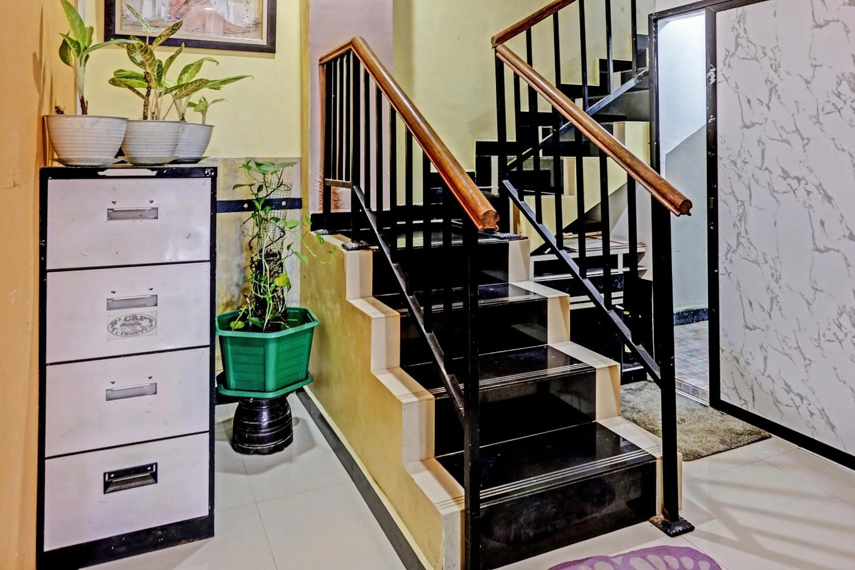 Lobby or reception in Hotel O Lia Stay Syariah